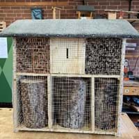 2022-08-03 Die Gemeinde informiert - Insektenhotels (2).jpg
